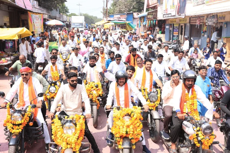 वड़नगर से आरंभ सेवा संकल्प यात्रा का पानसेमल में हुआ भव्य स्वागत ....... पर्यावरण और सुशासन का दिया संदेश