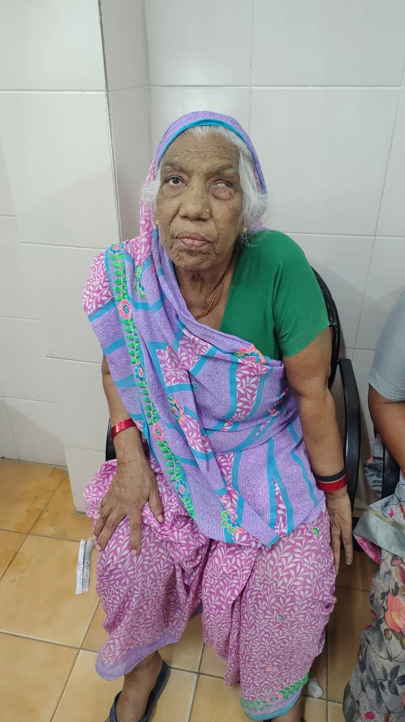 आयुष्मान भारत योजना से श्रीमती लीला बाई को मिला निःशुल्क उपचार का लाभ